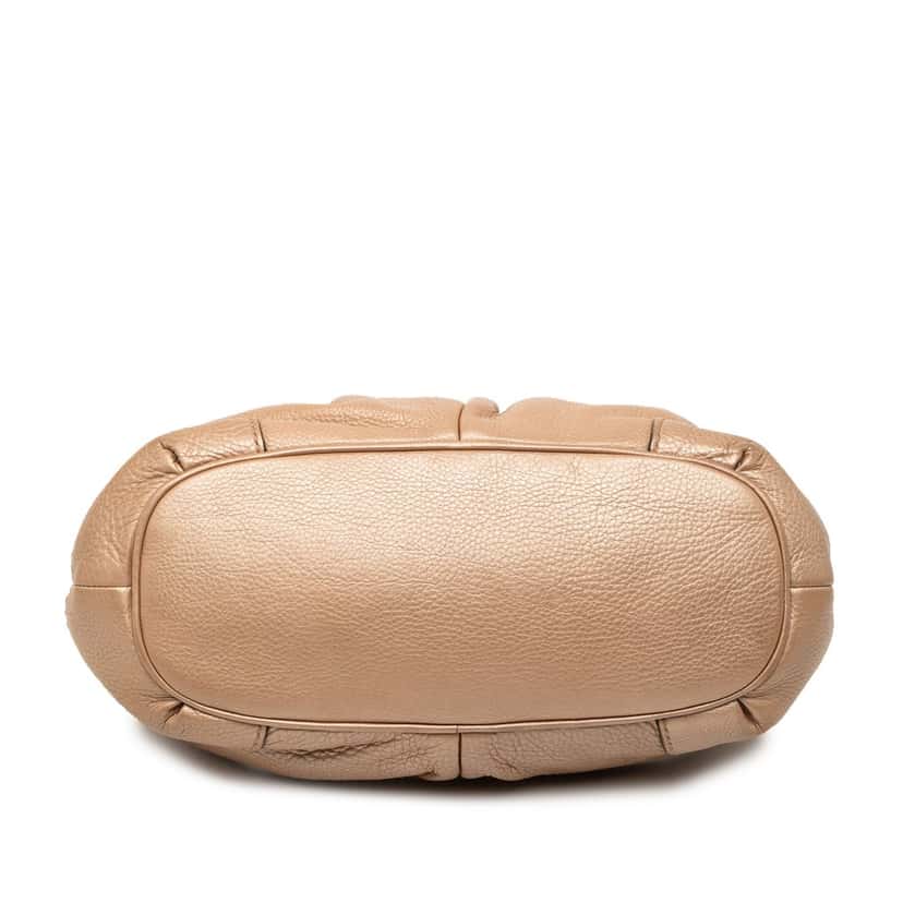 Gucci Calfskin Sukey Satchel Gold Leather Very good condition - Inside View