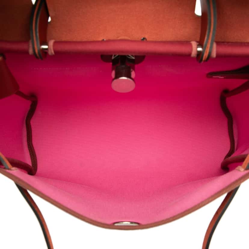 Hermès Toile Herbag Zip Retourne Verso 31 Red Very good condition - Model View