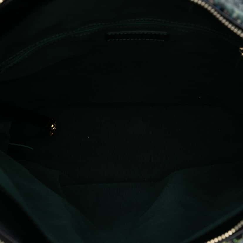 Chanel Quilted Aged Calfskin and Tweed Casual Style Hobo Black Leather Very good condition - Model View