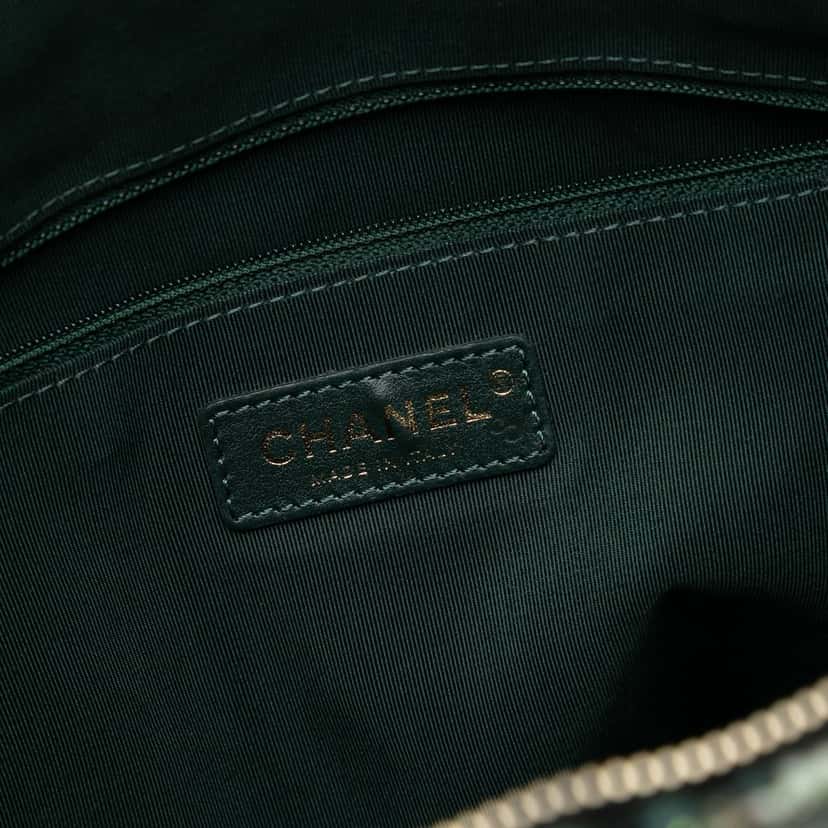 Chanel Quilted Aged Calfskin and Tweed Casual Style Hobo Black Leather Very good condition - Box View