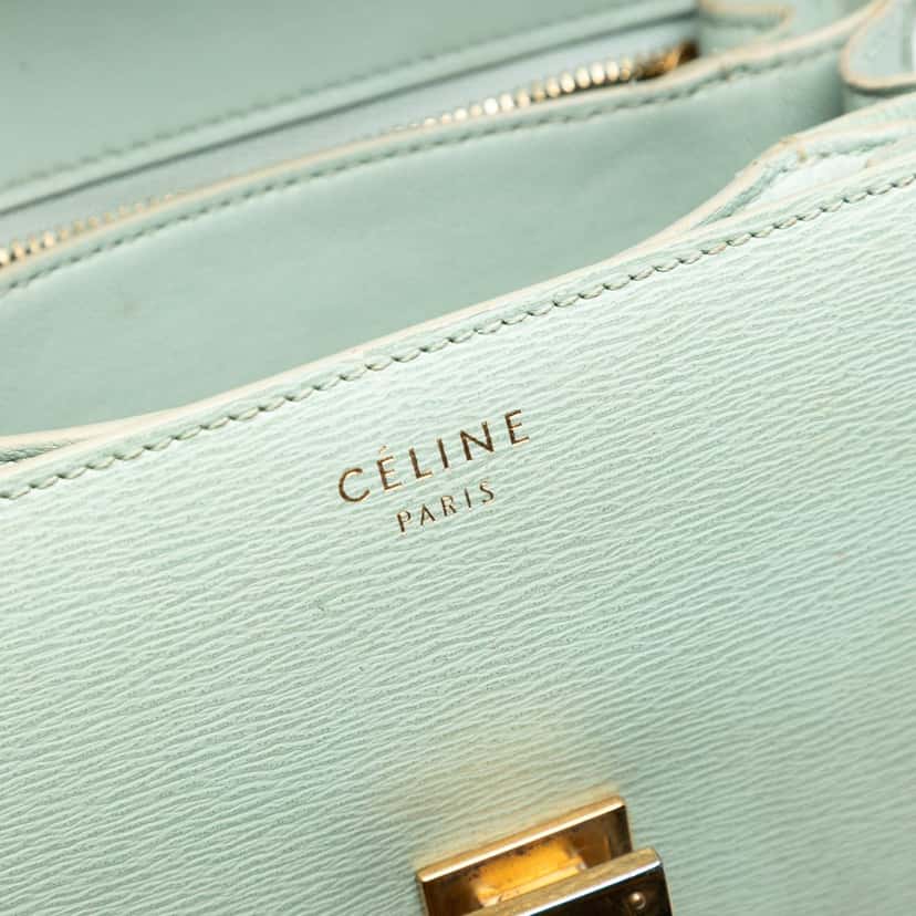 Celine Small Calfskin Classic Box Green Leather Very good condition - Box View