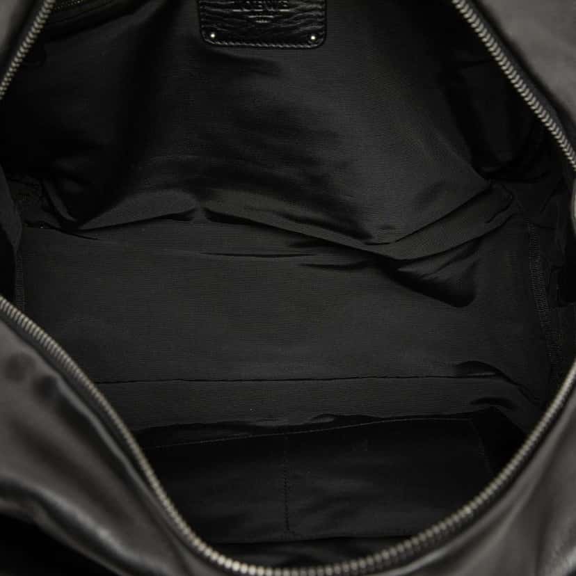 Loewe Leather Laura 33 Handbag Black Leather Very good condition - Model View