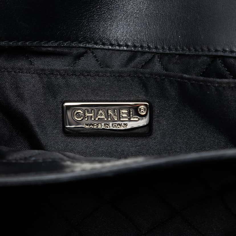 Chanel Small Lambskin Beaded Crystal Flap Black Leather Very good condition - Box View