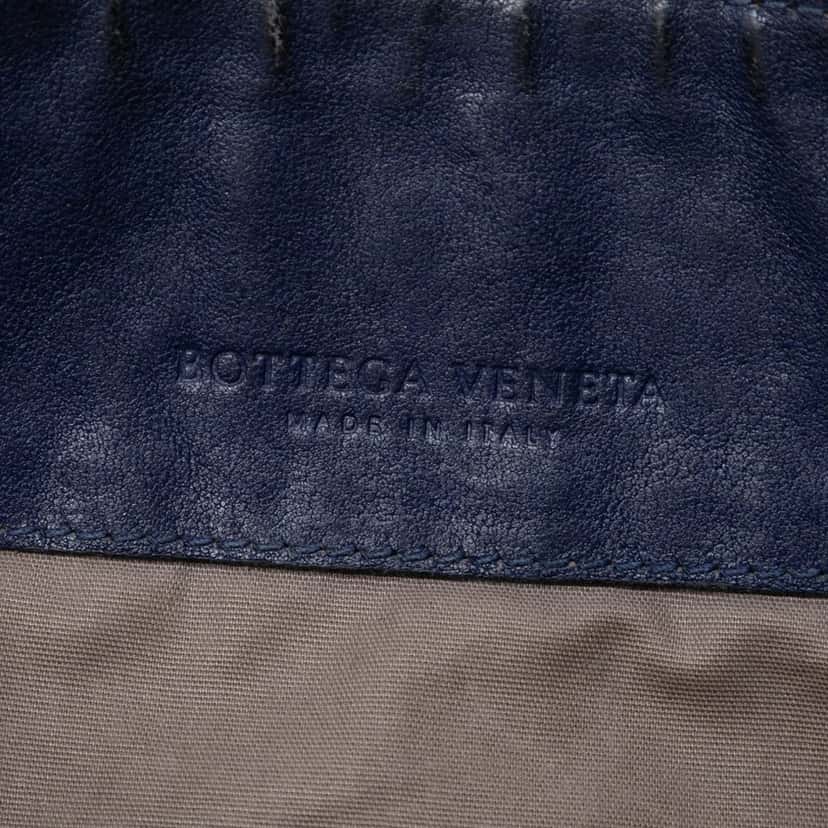 Bottega Veneta Nappa Intrecciato Crossbody Blue Leather Very good condition - Box View