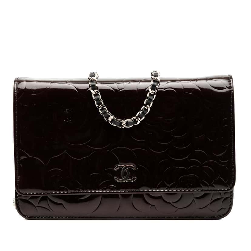 Chanel CC Embossed Patent Camellia Wallet On Chain Brown Leather Very good condition - Front View