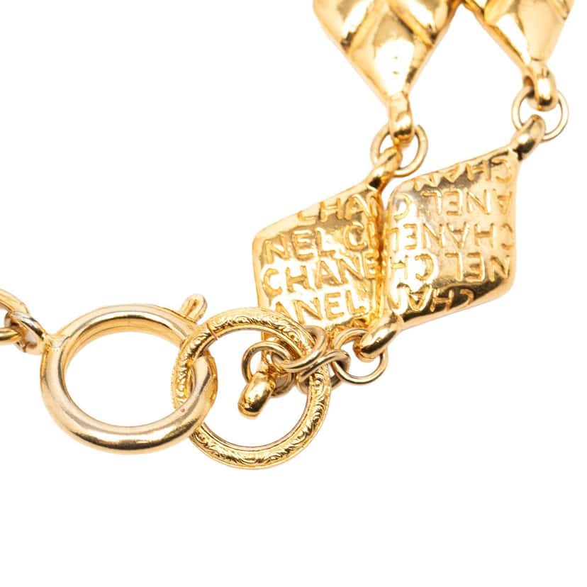 Chanel Gold Plated Quilted Diamond Shape Double Chain Bracelet Gold Metal Very good condition - Model View