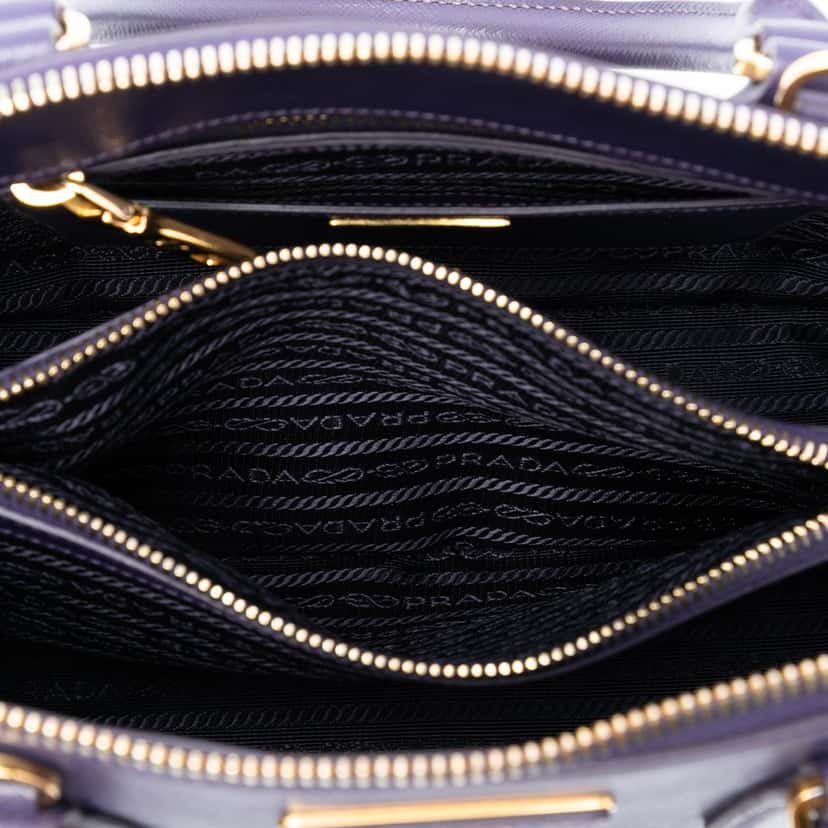 Prada Medium Saffiano Lux Promenade Satchel Purple Leather Very good condition - Model View