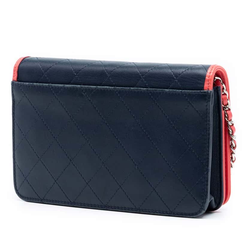 Chanel Quilted Lambskin Color Pop CC Wallet on Chain Blue Leather Very good condition - Back View