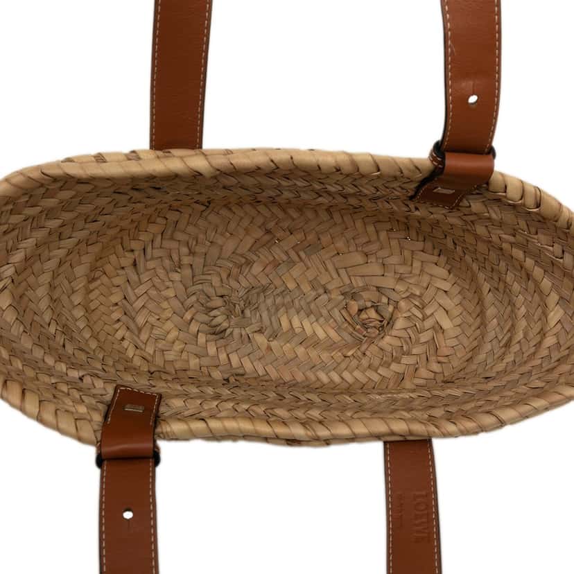 LOEWE Small Raffia Anagram Basket Tote Beige Very good condition - Model View