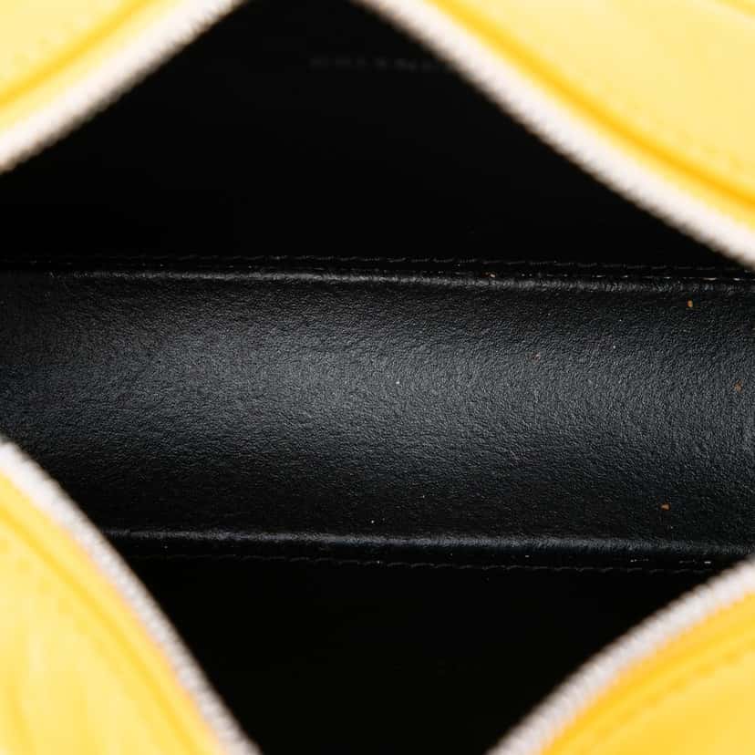 Balenciaga Leather Everyday Camera Bag XS Yellow Leather Very good condition - Model View