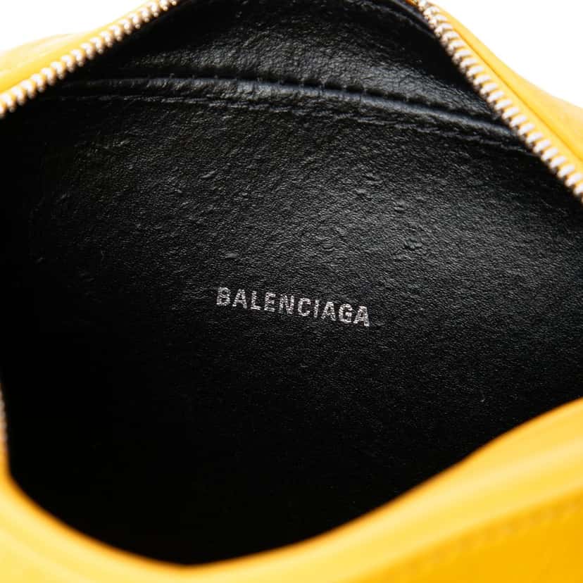 Balenciaga Leather Everyday Camera Bag XS Yellow Leather Very good condition - Box View