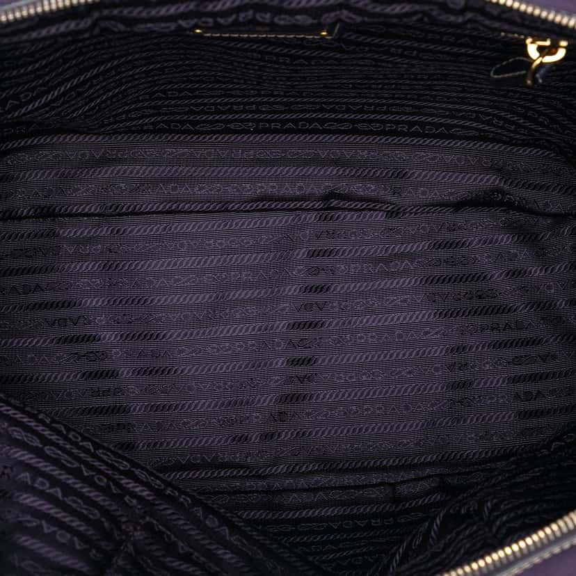 Prada Saffiano Trimmed Tessuto Satchel Purple Very good condition - Model View
