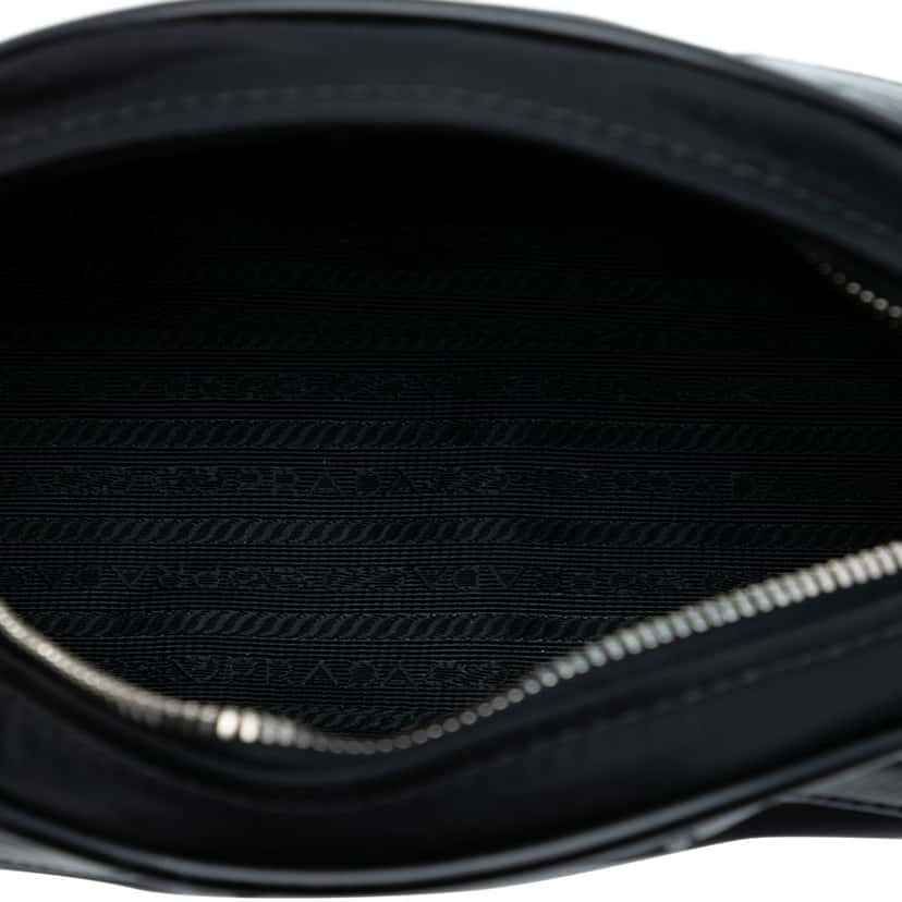 Prada Soft Calf Trimmed Tessuto Bowling Crossbody Black Very good condition - Model View