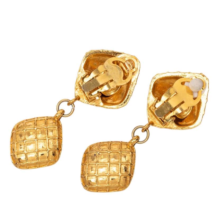 Chanel Gold Plated Quilted Diamond Shape Strass Drop Clip On Earrings Gold Metal Very good condition - Back View