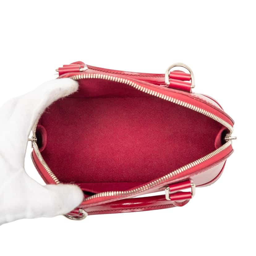 Louis Vuitton Epi Alma BB Pink Leather Very good condition - Model View