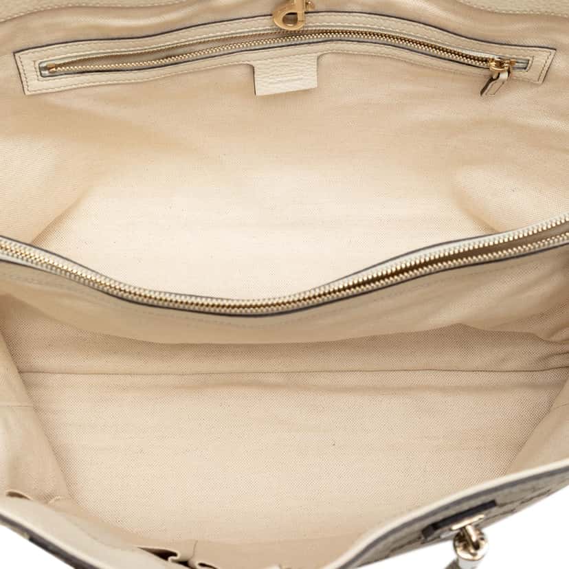 Gucci Medium GG Canvas Bella Tote Beige Very good condition - Model View