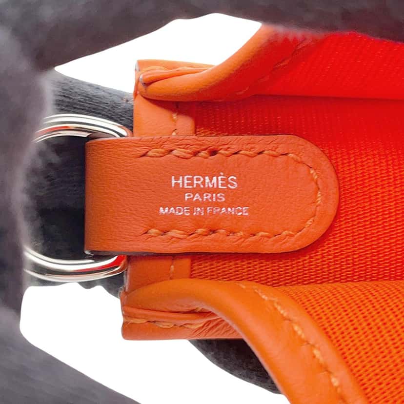 Hermès Toile Officier and Swift Neo Evelyne 16 Orange Very good condition - Box View
