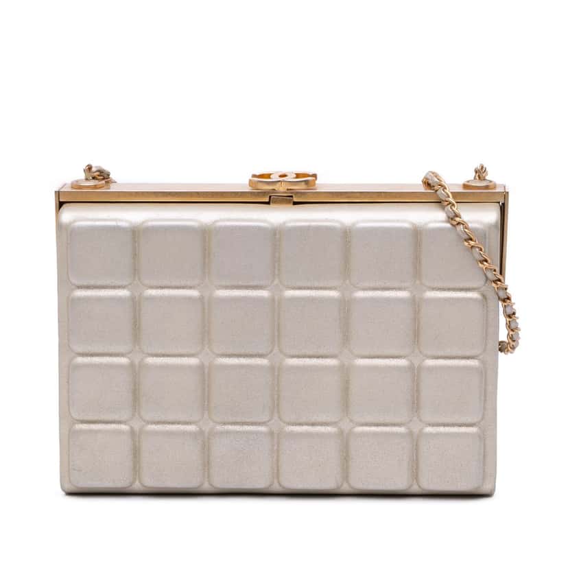 Chanel Chocolate Bar Metallic Lambskin Frame Clutch with Chain Gold Leather Very good condition - Front View