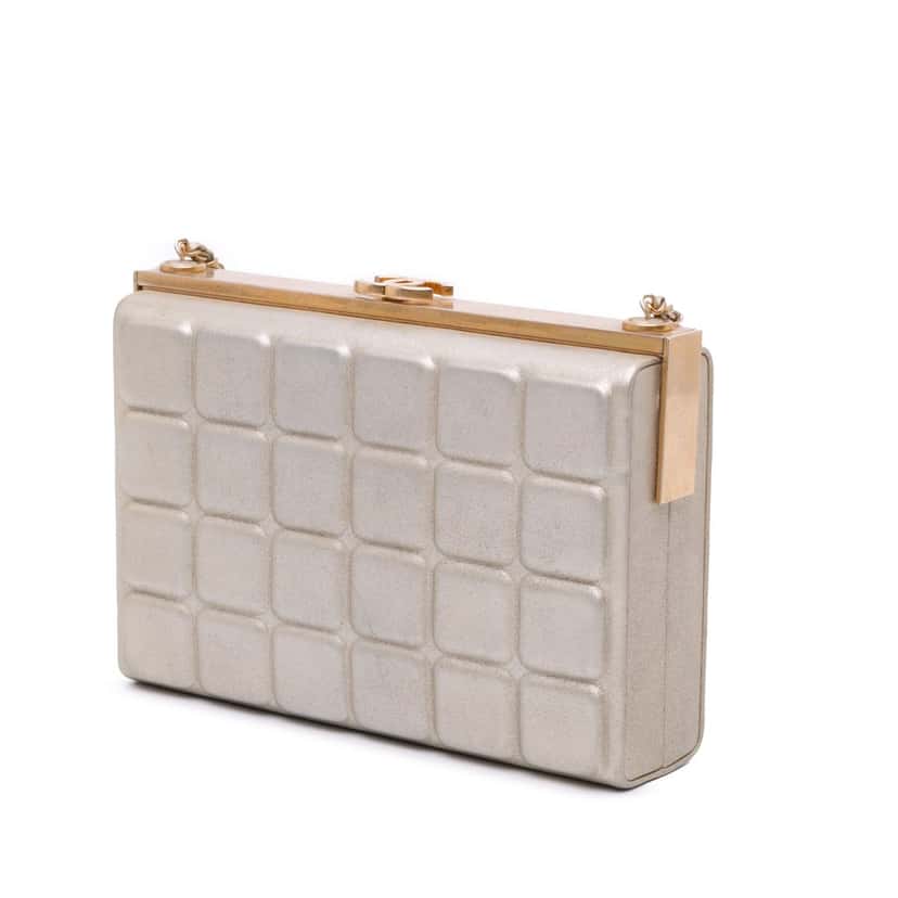 Chanel Chocolate Bar Metallic Lambskin Frame Clutch with Chain Gold Leather Very good condition - Back View