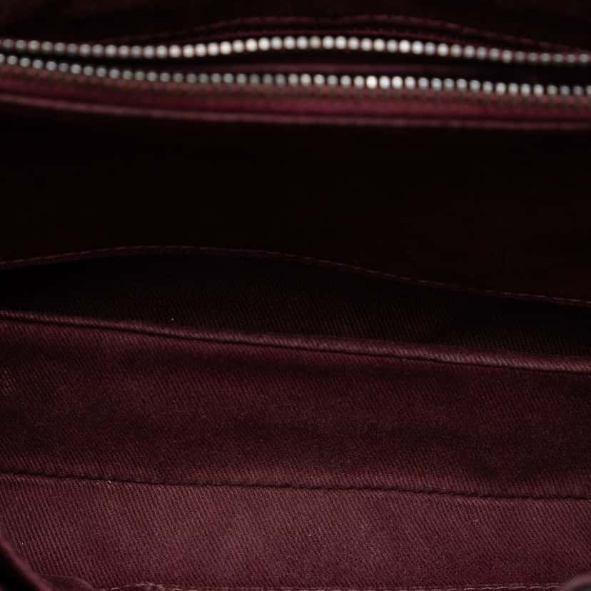 Chanel CC Quilted Glazed Calfskin Flap Black Leather Very good condition - Model View