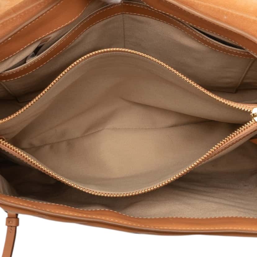 Chloé Medium Quilted Leather Faye Day Satchel Beige Leather Very good condition - Model View