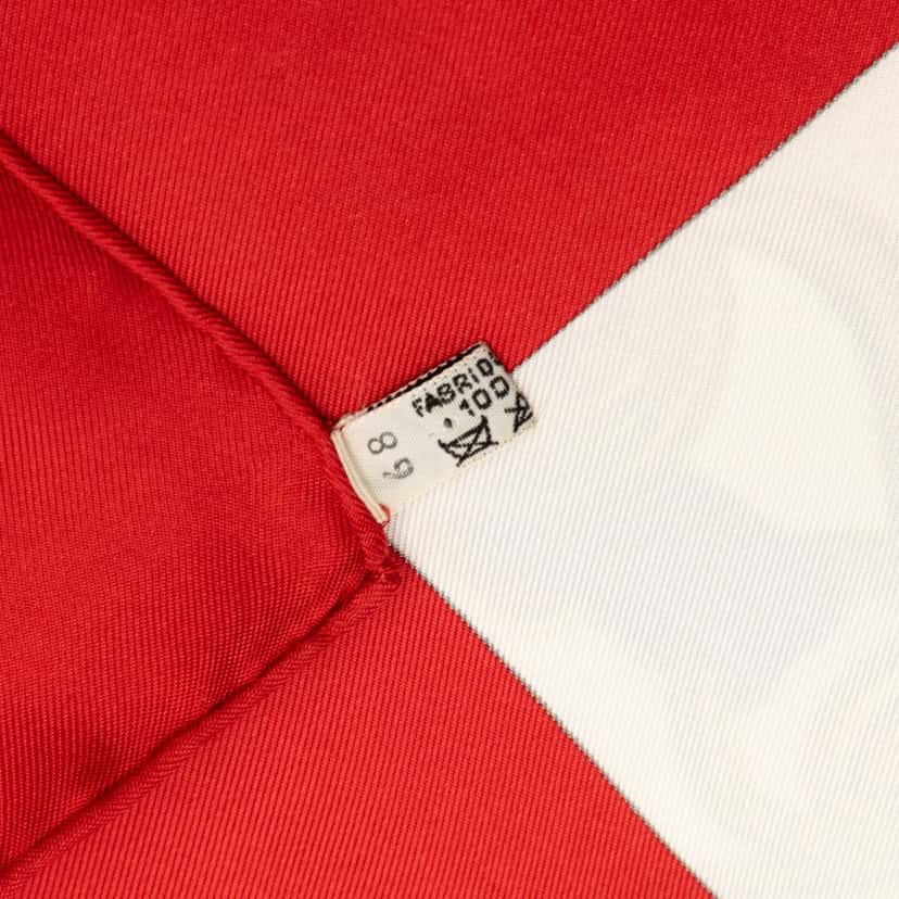 Hermès Brides de Gala Silk Scarf White Very good condition - Model View