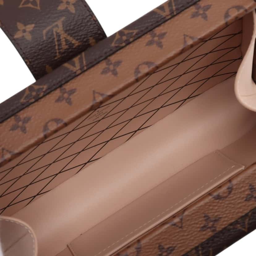 Louis Vuitton Monogram Reverse Petite Malle Brown Very good condition - Inside View