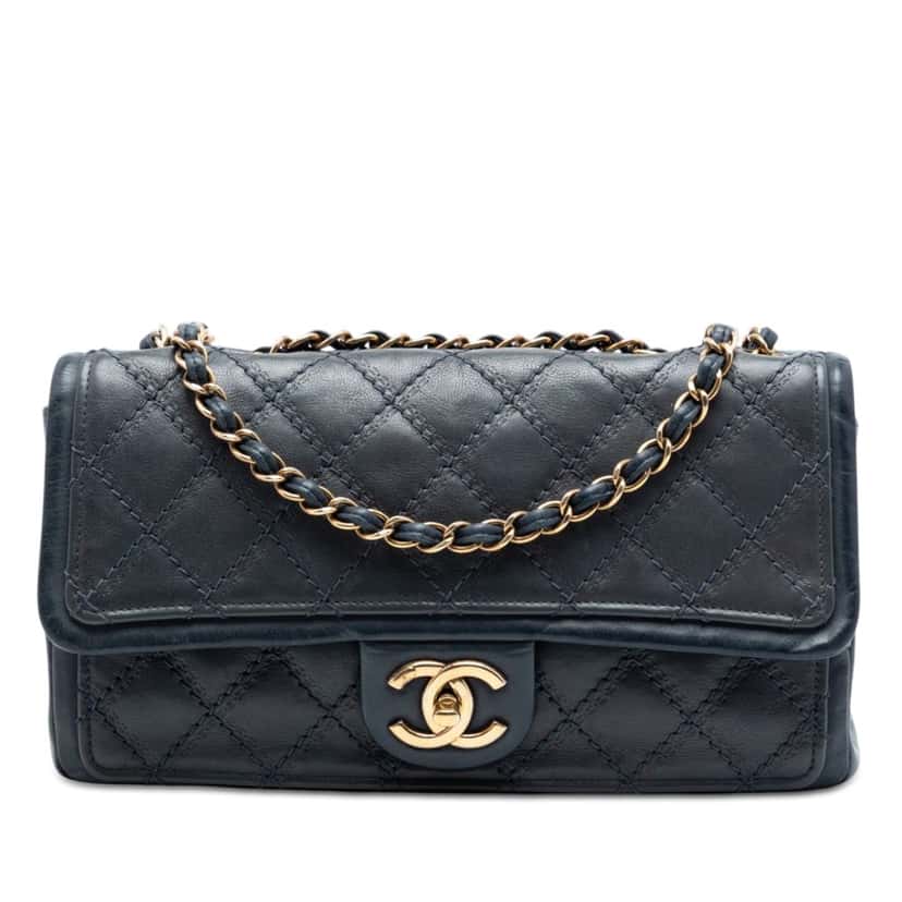 Chanel Medium CC Quilted Iridescent Calfskin Sheriff Star Flap Blue Leather Very good condition - Front View