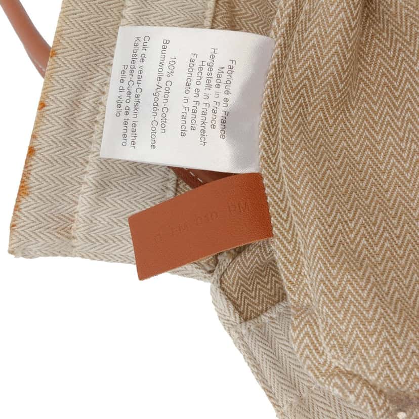 Hermès Toile Aline Grooming Bag MM Beige Good condition - Box View