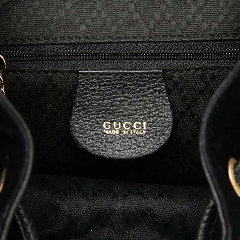 Gucci Suede Bamboo Backpack Black Leather Very good condition - Box View