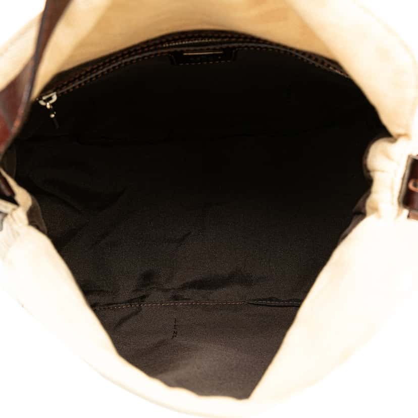 Fendi Zucca Canvas Double Flap Mamma Beige Very good condition - Model View
