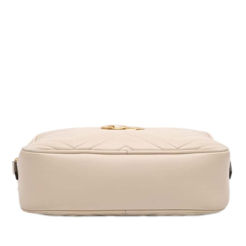 Gucci Small GG Marmont Matelasse Leather Crossbody White Leather Very good condition - Inside View