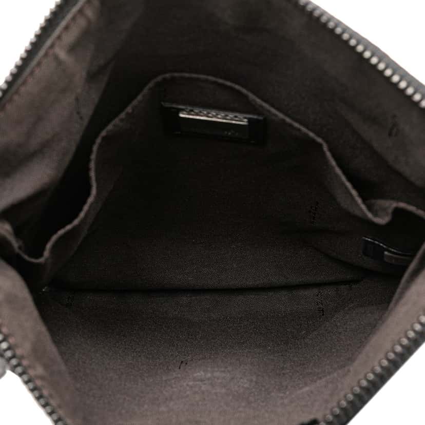 Fendi Zucchino Canvas Crossbody Black Very good condition - Model View