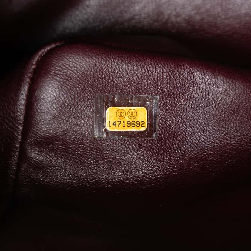 Chanel Jumbo Classic Caviar Double Flap Black Leather Very good condition - Box View