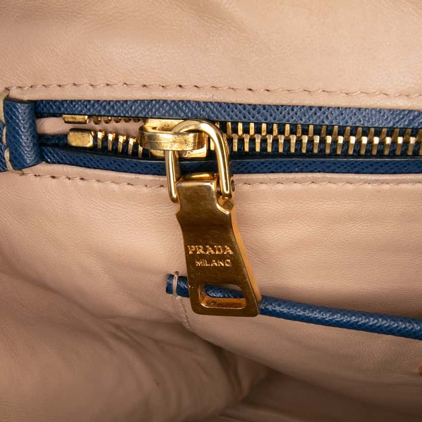 Prada Bicolor Saffiano Lux Promenade Dome Handbag Blue Leather Very good condition - Box View