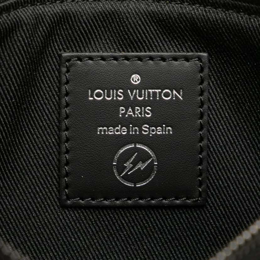 Louis Vuitton Monogram Eclipse Flash Fragment Iphone Case Black Canvas Very good condition - Box View