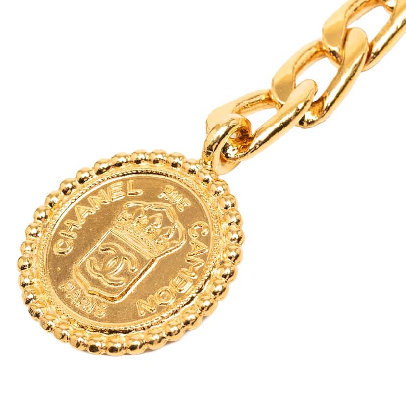 Chanel Gold Plated CC Medallion Chain Belt Gold Metal Very good condition - Front View