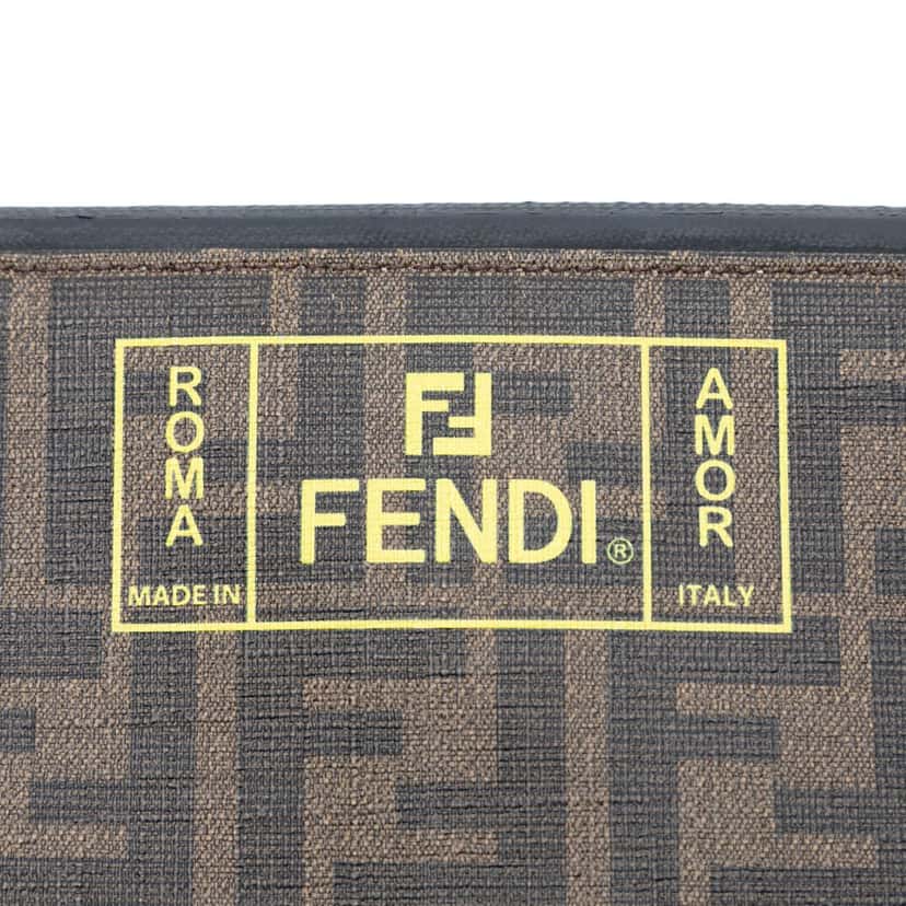 Fendi Zucca Coated Canvas Roma Amor Zip Pouch Brown Very good condition - Box View