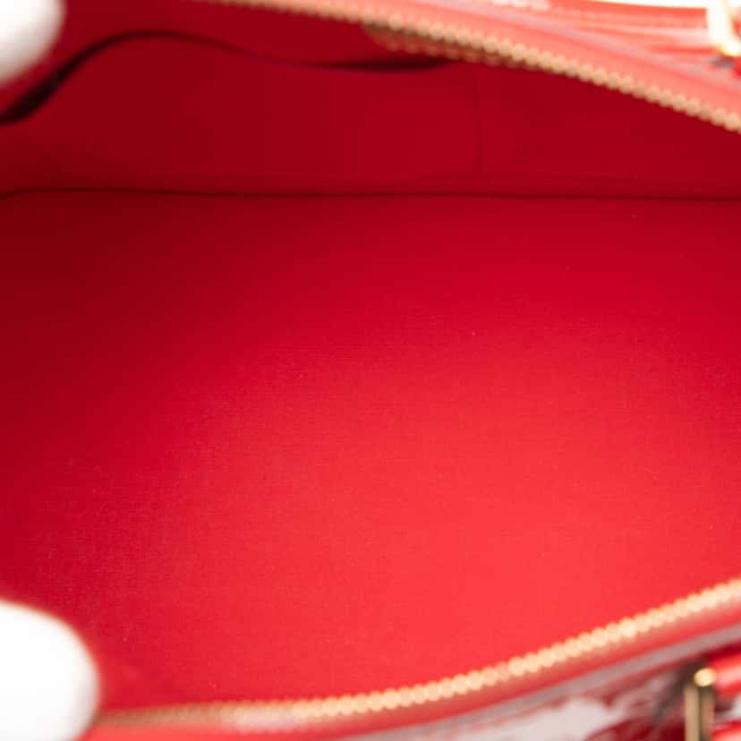Louis Vuitton Monogram Vernis Alma PM Red Leather Very good condition - Model View