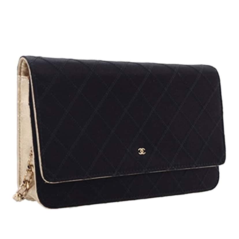 Chanel Bicolor Satin Diamond Stitch Wallet On Chain Black Very good condition - Inside View