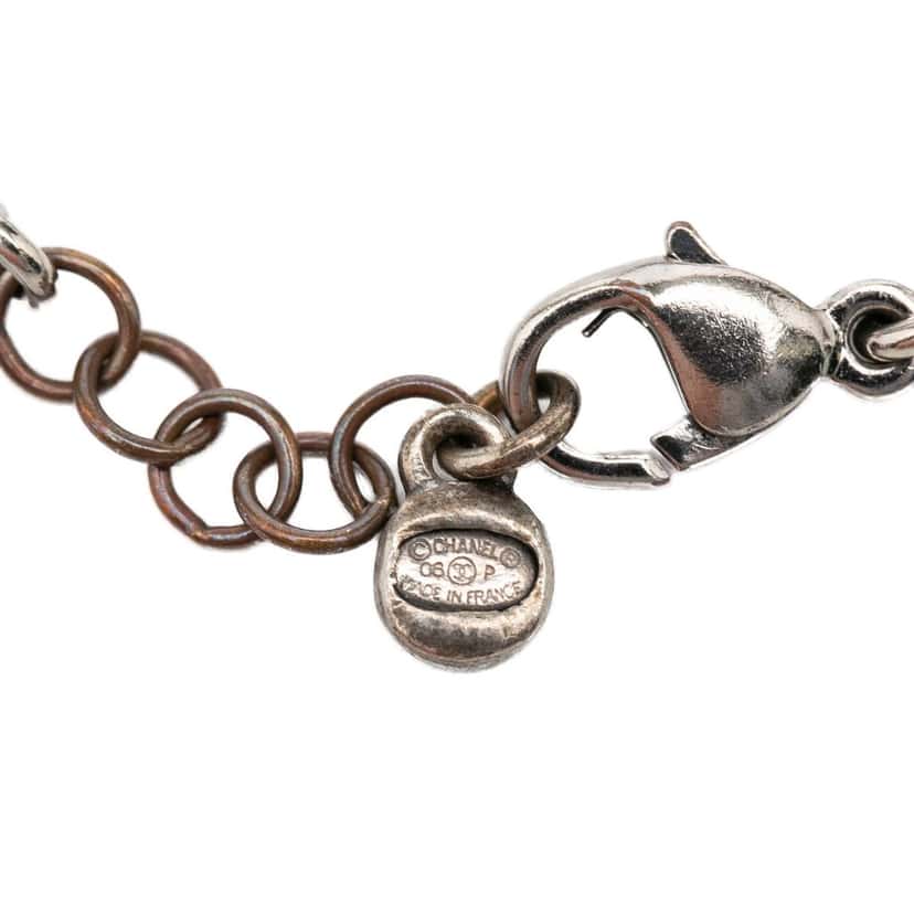 Chanel CC Plated No. 5 Cutout Charms Chain Bracelet Silver Metal Very good condition - Box View