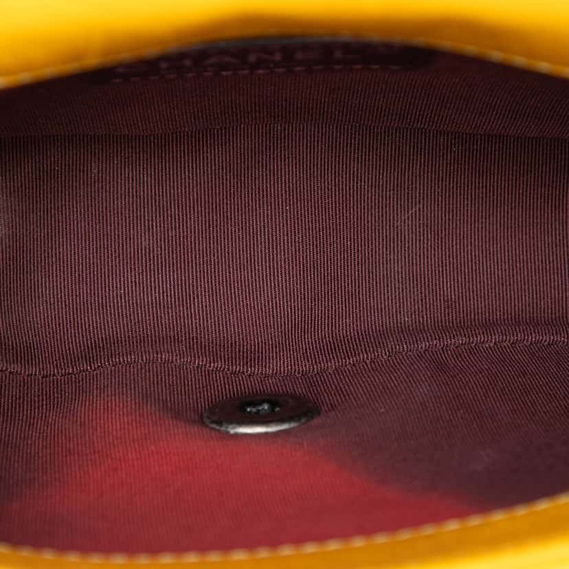 Chanel Small Glazed Calfskin Coco Boy Flap Yellow Leather Very good condition - Model View