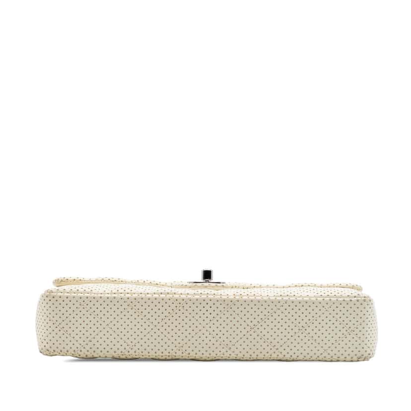 Chanel Classic Perforated Lambskin East West Flap White Leather Very good condition - Inside View