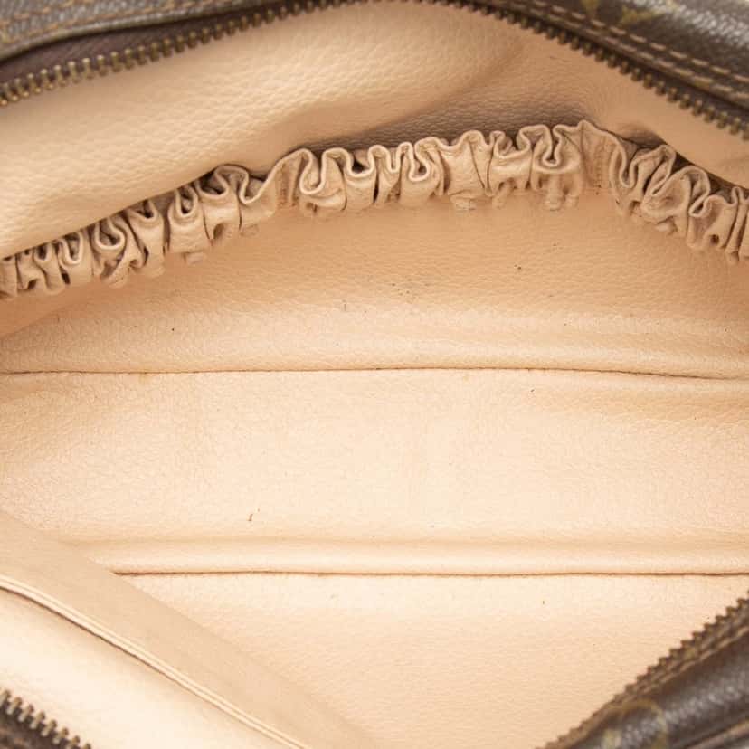 Louis Vuitton Monogram Trousse Toilette 23 Brown Very good condition - Model View