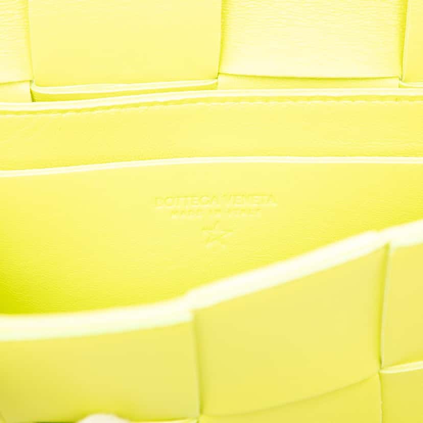 Bottega Veneta Mini Nappa Intrecciato Cassette Belt Bag Yellow Leather Very good condition - Box View