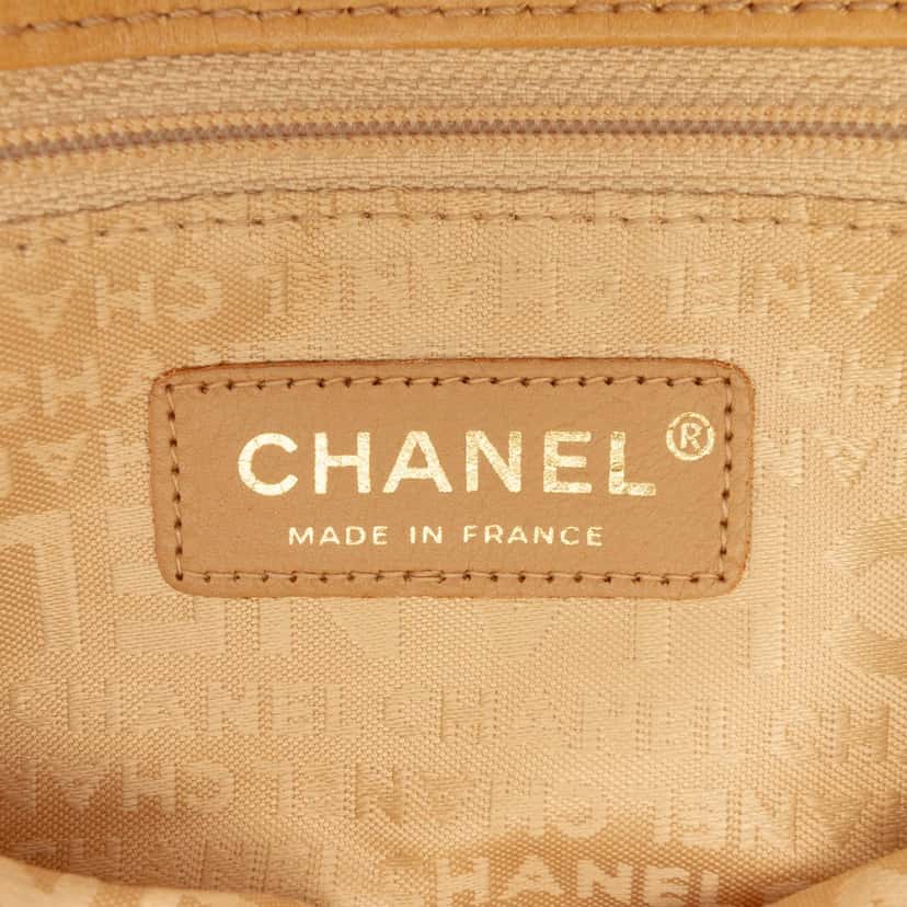 Chanel CC Embossed Lambskin Precious Symbols Tote Brown Leather Good condition - Box View