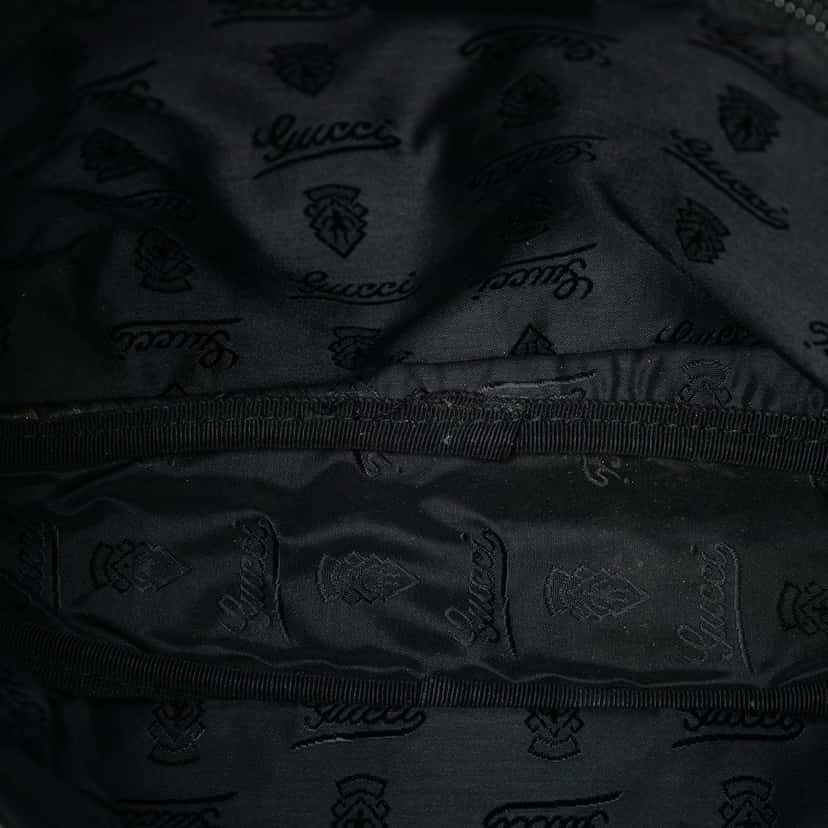 Gucci Guccissima Crossbody Black Leather Very good condition - Model View