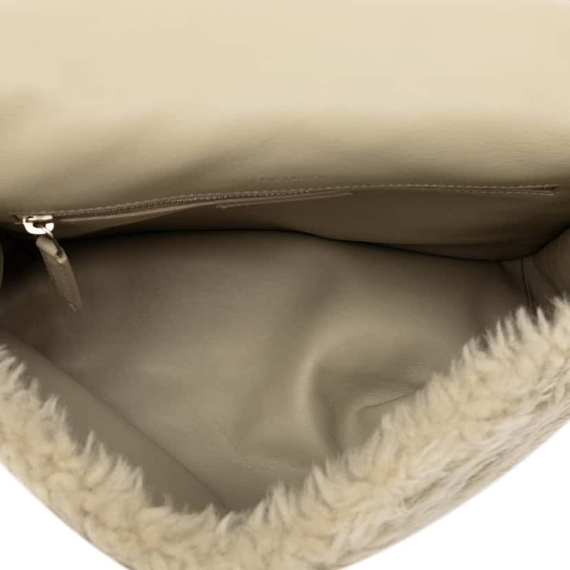 Saint Laurent Medium Shearling Niki Shoulder Bag Brown Very good condition - Model View