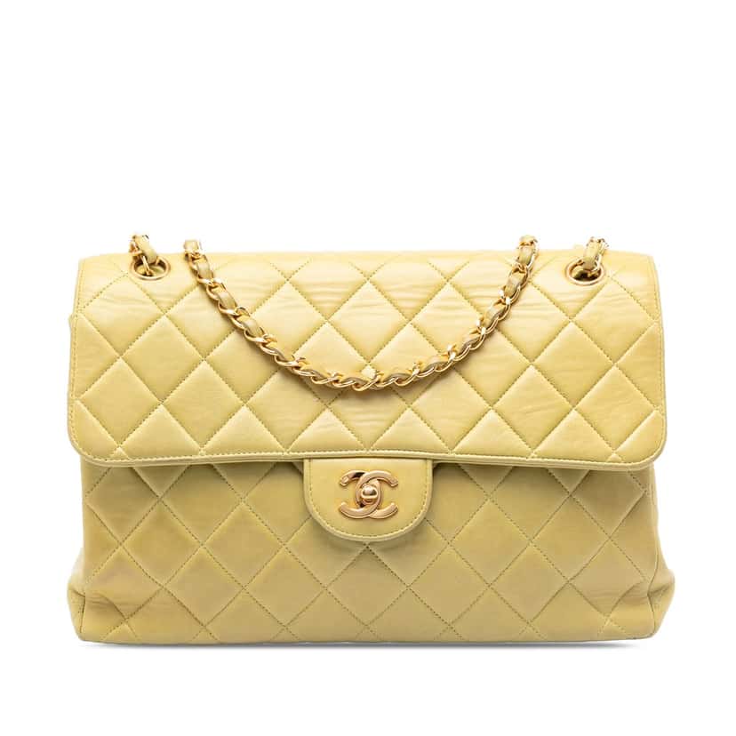 Chanel Jumbo Quilted Lambskin Double Sided Flap Yellow Leather Very good condition - Front View