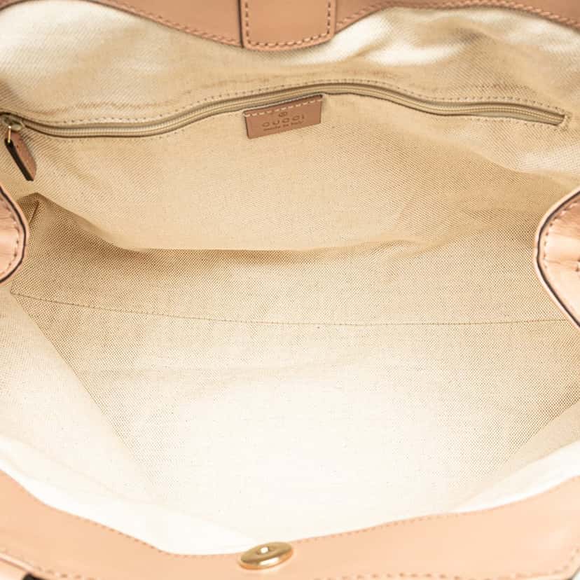 Gucci Medium Diamante Canvas Sukey Tote Beige Very good condition - Model View